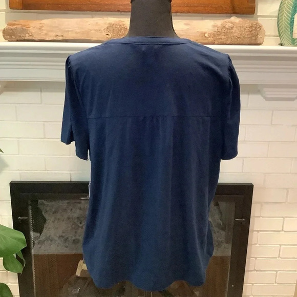 #181 NWT Liz Claiborne Navy Eyelet Short Sleeve Top Size Large - Picture 5 of 7